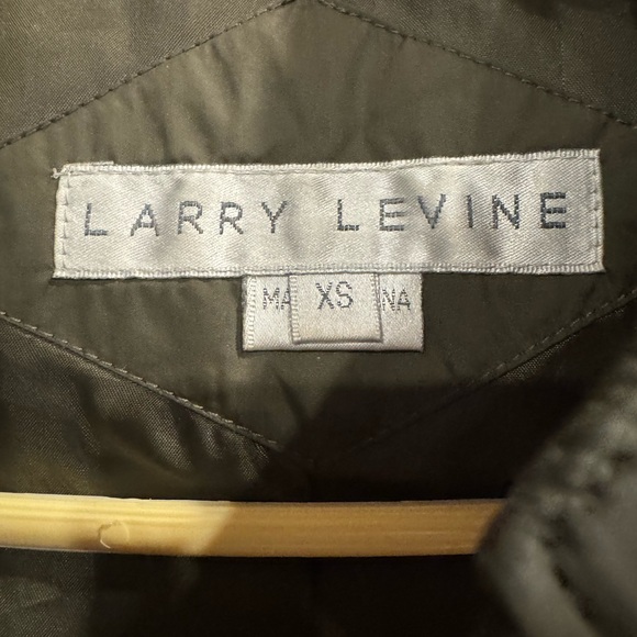 Larry Levine Women's Long Down Puffer Coat w/Side Tabs & Hood, XS, Army Green - Picture 4 of 16